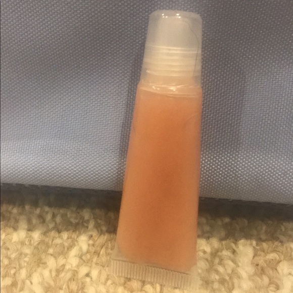 Watermelon Sugar lip gloss - Picture 1 of 1